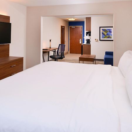 Holiday Inn Express Hotel & Suites Urbana-Champaign-U Of I Area By Ihg Екстер'єр фото