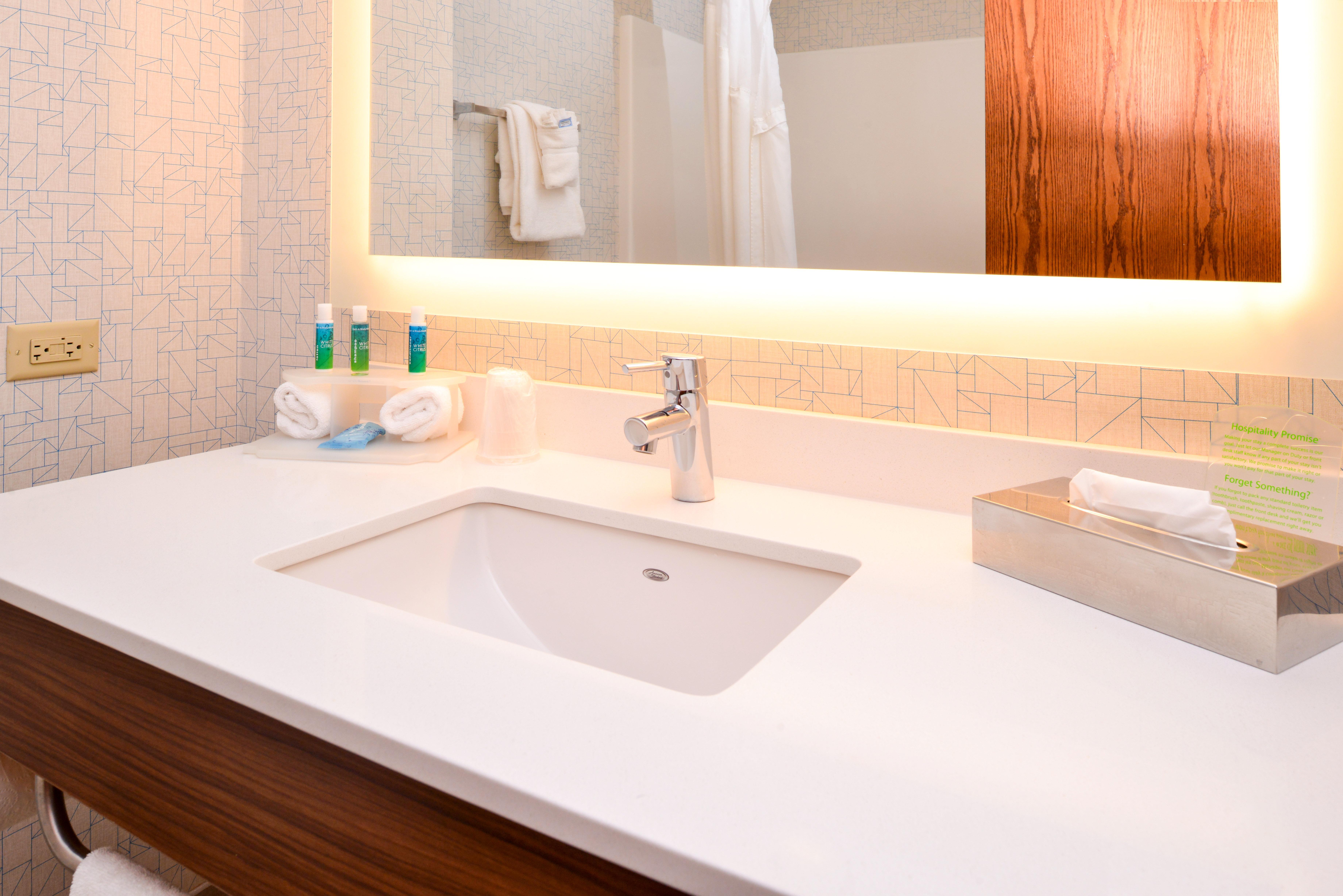 Holiday Inn Express Hotel & Suites Urbana-Champaign-U Of I Area By Ihg Екстер'єр фото
