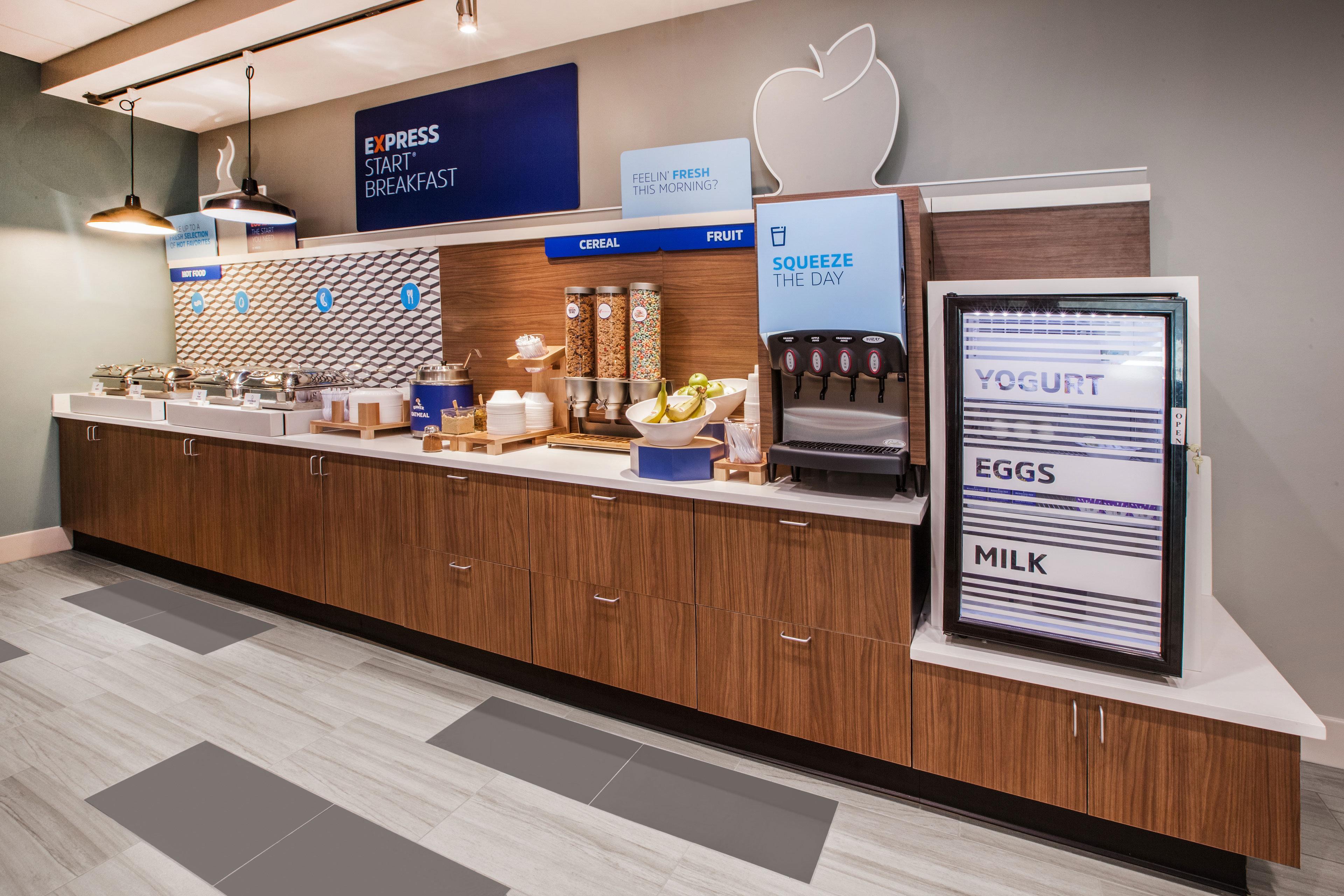 Holiday Inn Express Hotel & Suites Urbana-Champaign-U Of I Area By Ihg Екстер'єр фото