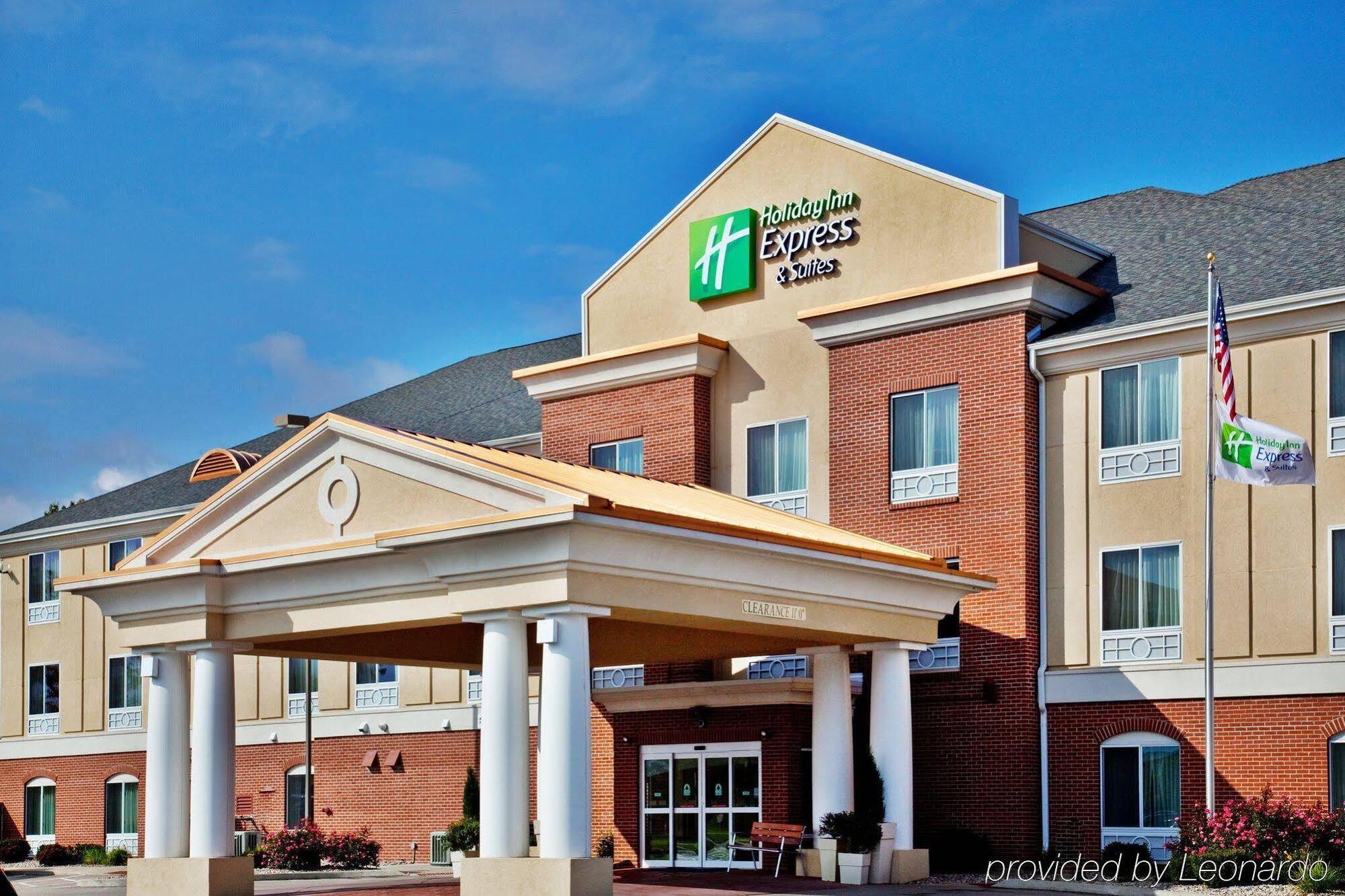 Holiday Inn Express Hotel & Suites Urbana-Champaign-U Of I Area By Ihg Екстер'єр фото